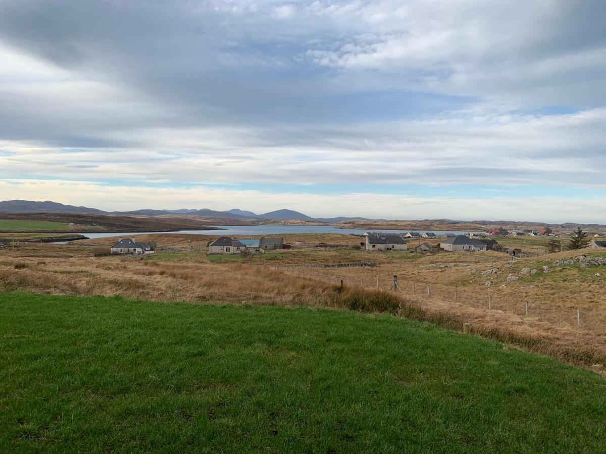 Hebridean Holiday Cabins Breasclete ภายนอก รูปภาพ